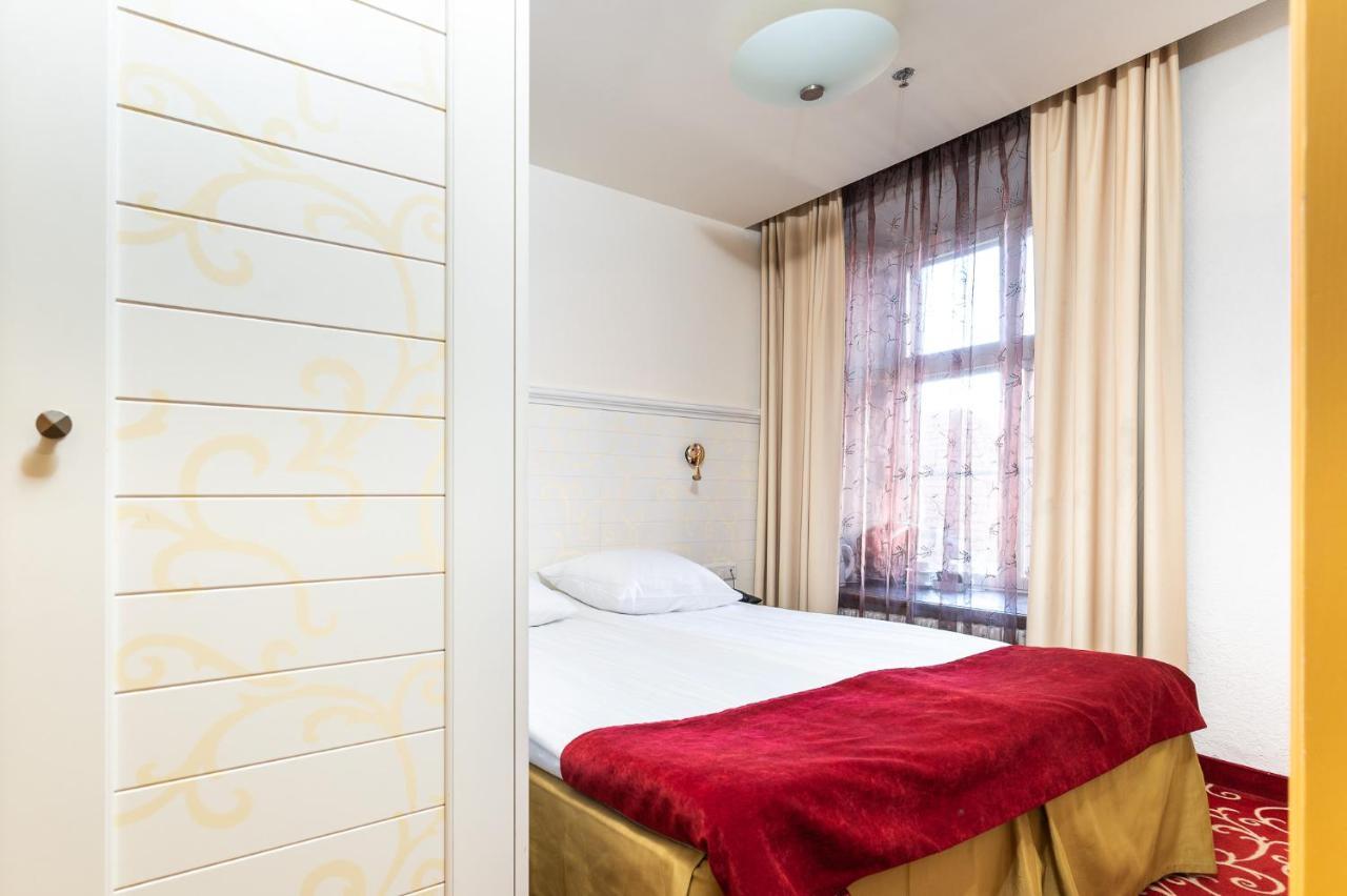 Meriton Old Town Garden Hotel Reval Exterior foto