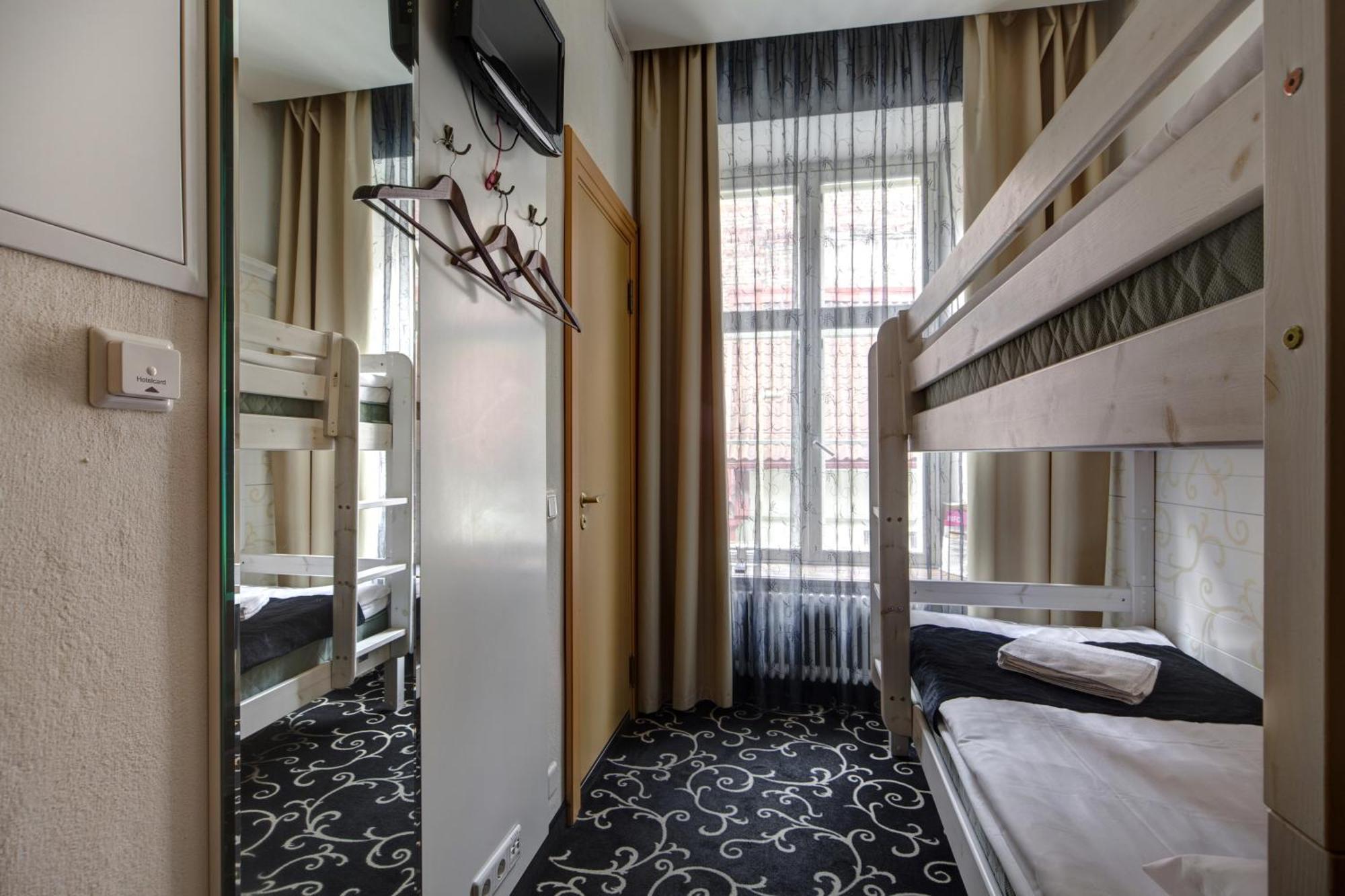 Meriton Old Town Garden Hotel Reval Zimmer foto