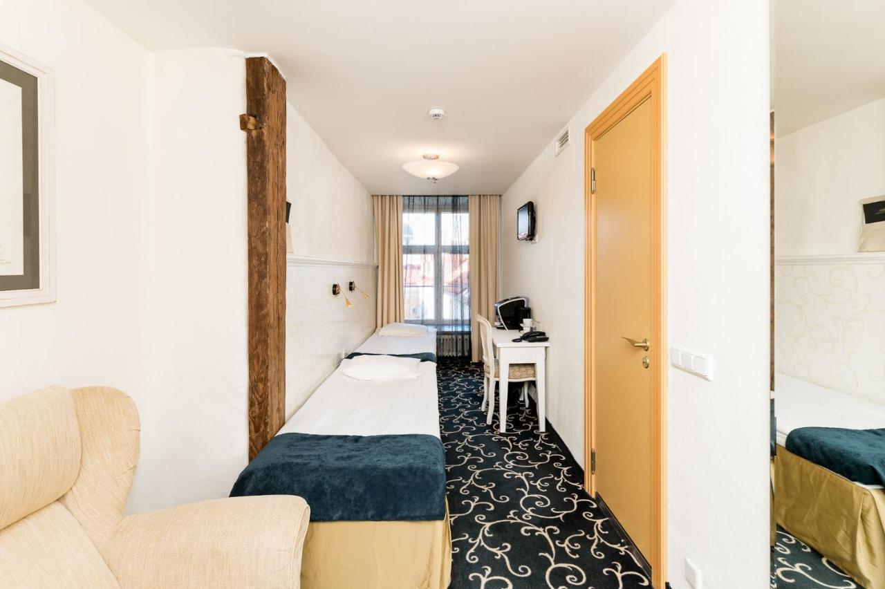 Meriton Old Town Garden Hotel Reval Exterior foto
